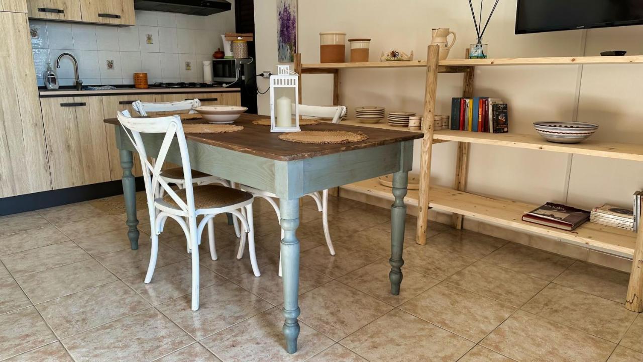 Villa Marina Di Andrano - Alisso, Casa Vista Mare Con Parcheggio Privato E Wifi Extérieur photo
